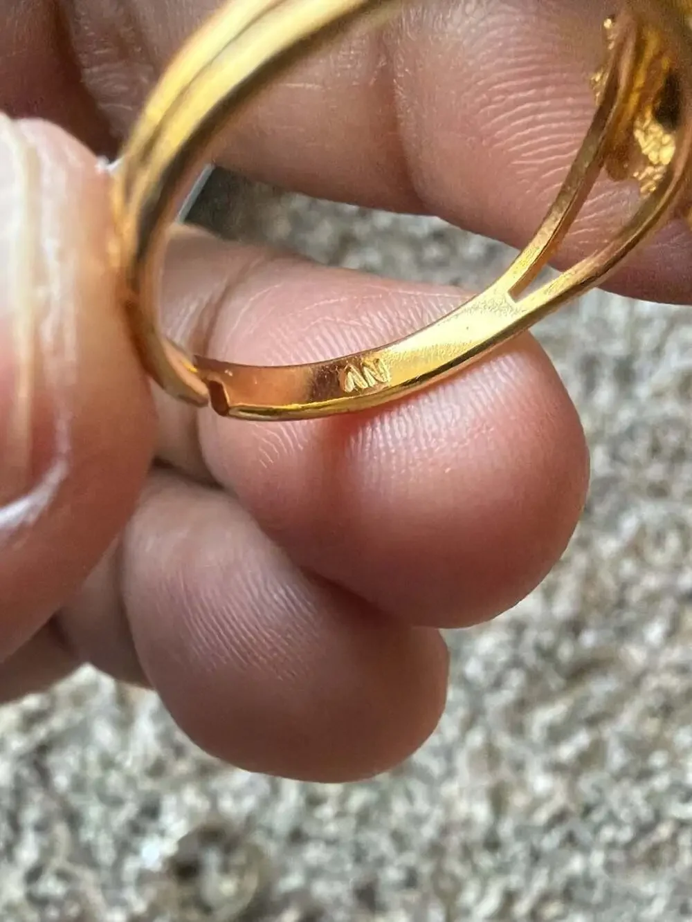 Avon vintage cluster